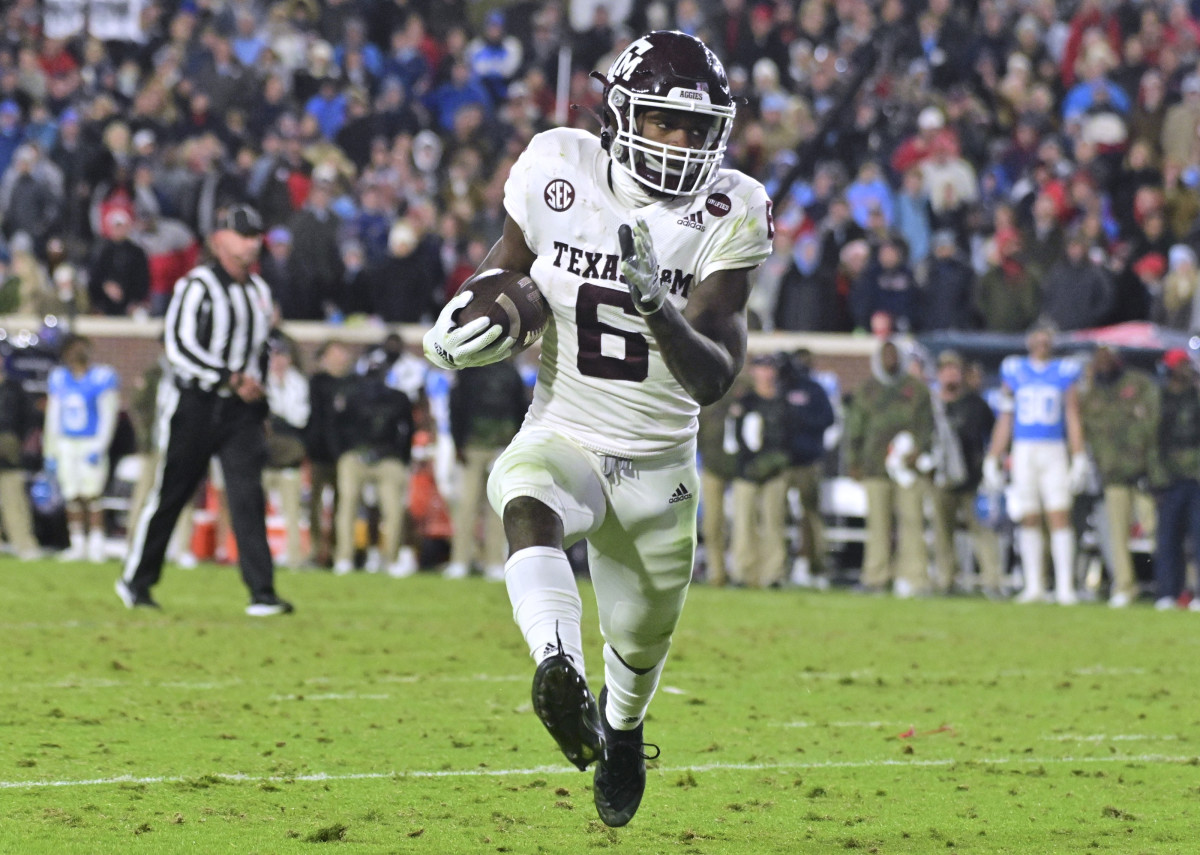 Devon Achane texas a&m